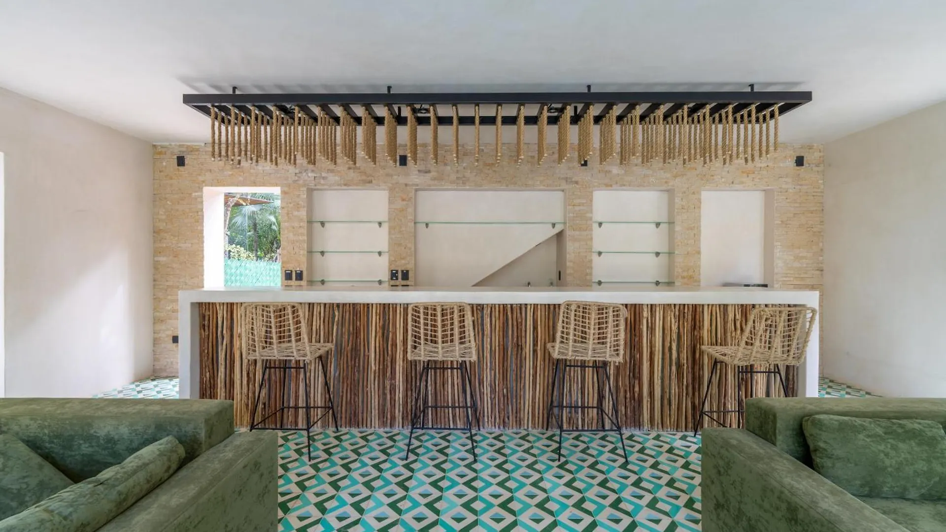 Chay Glass Jungle House Τουλούμ 0*,